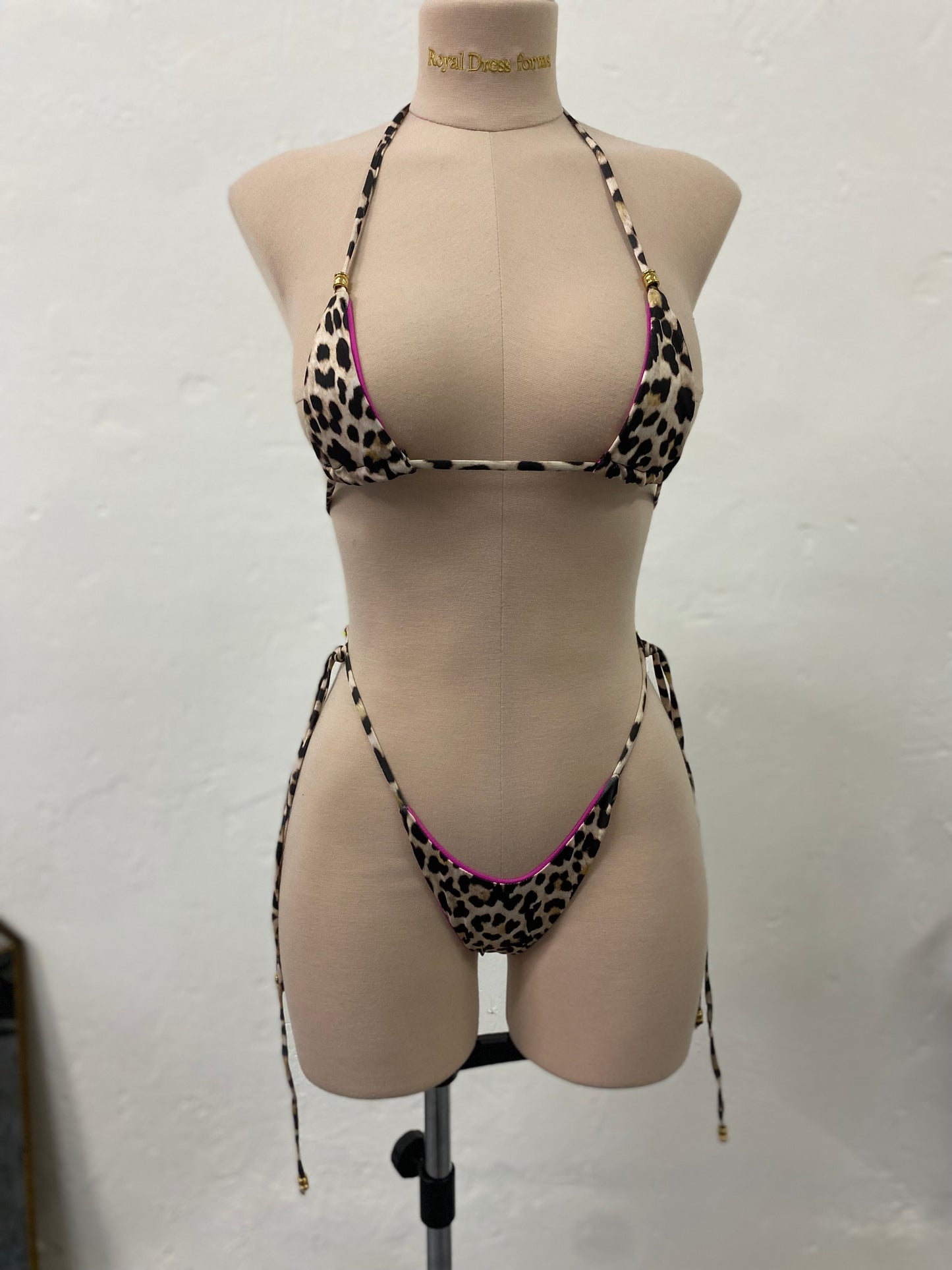 BIKINI TANGA TIRAS FELINA