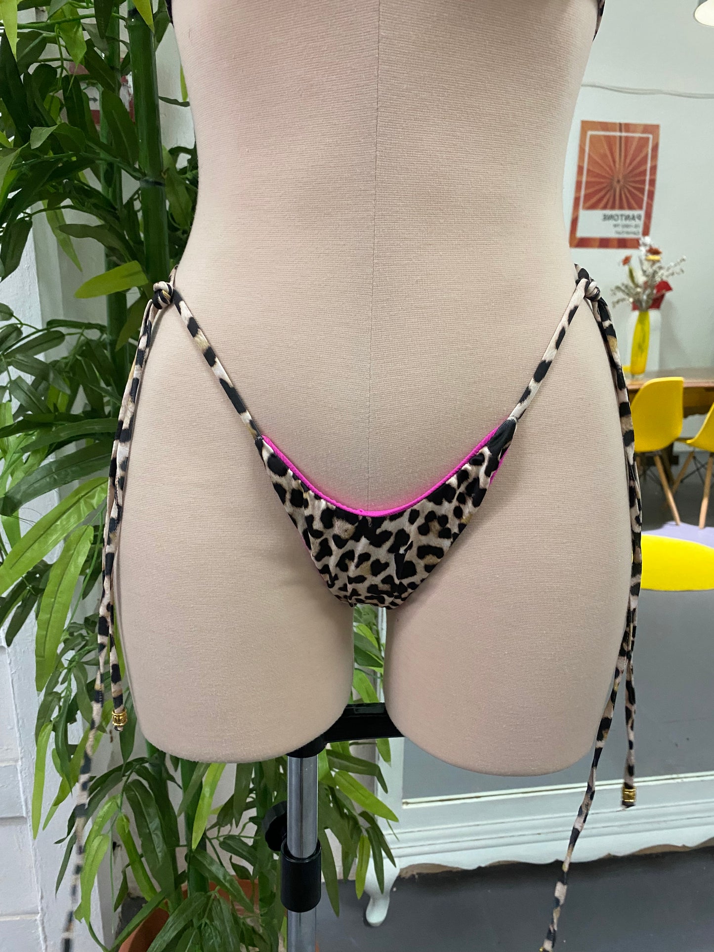 BIKINI TANGA TIRAS FELINA